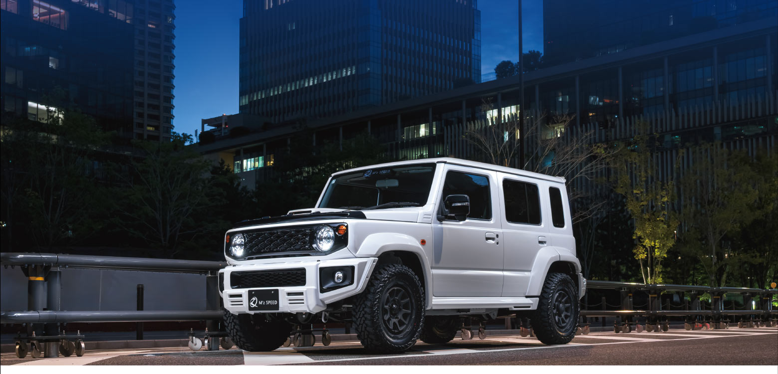 JIMNY NOMADE FRONT RIGHT SIDE IMAGE